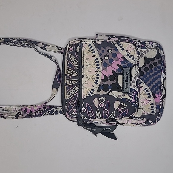 Vera Bradley Handbags - Vera Bradley Mimosa Medallion Crossbody Bag Purse Quilted